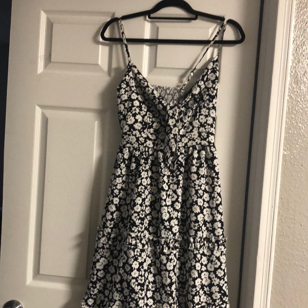 🌻Cute Summer Spaghetti straps, floral, dark blue and white Dress